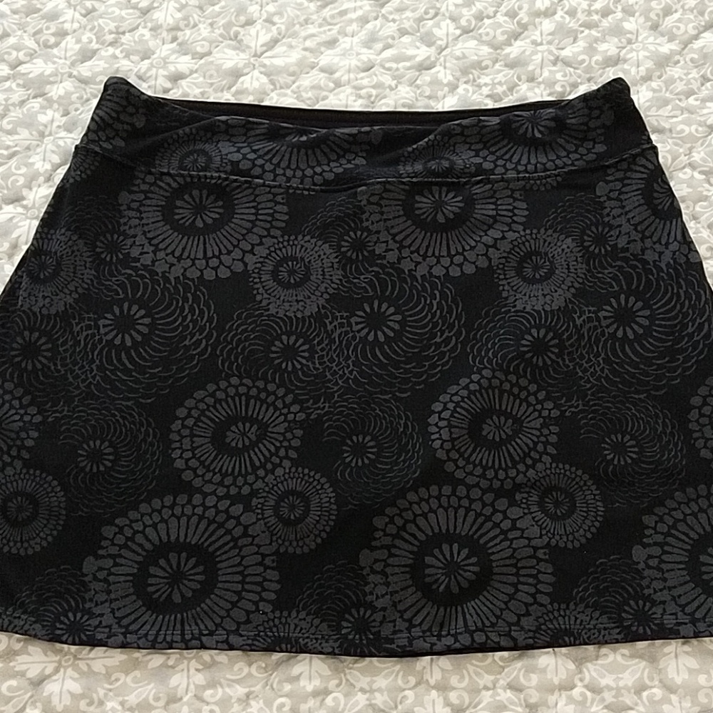 Tranquility brand skort
